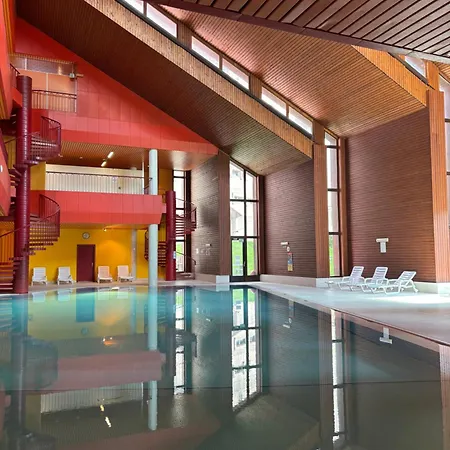 דירה 3,5 A Con Terrazzo, Piscina, Sauna E Parcheggio In Autorimessa!